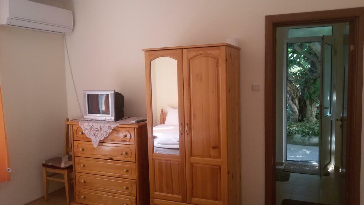 Къща За Почивка Смокиня Sozopol Exterior foto